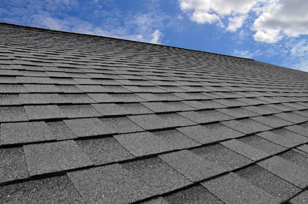 Fast & Reliable Emergency Roof Repairs in Redway, CA